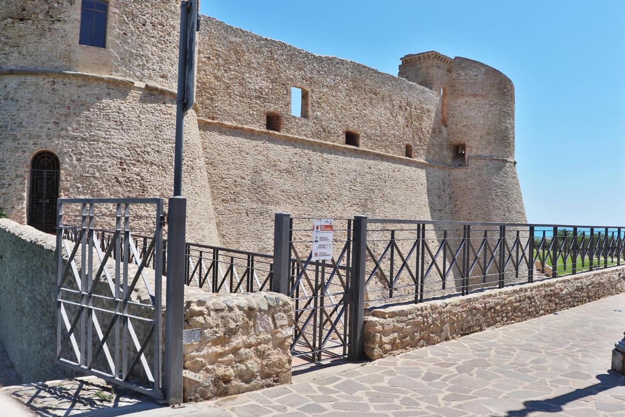 Gianna'S House - Yourplace Abruzzo أورتونا المظهر الخارجي الصورة